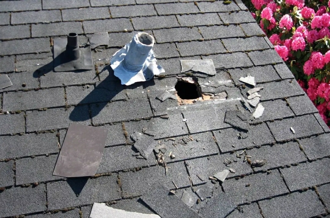 5 Things to Do When You Need Emergency Roof Repair