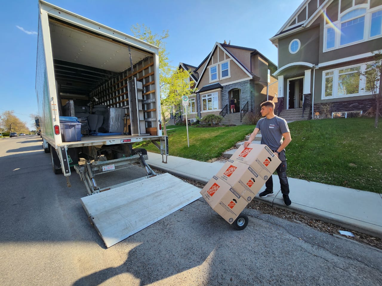 Important Tips to Save on Moving Costs